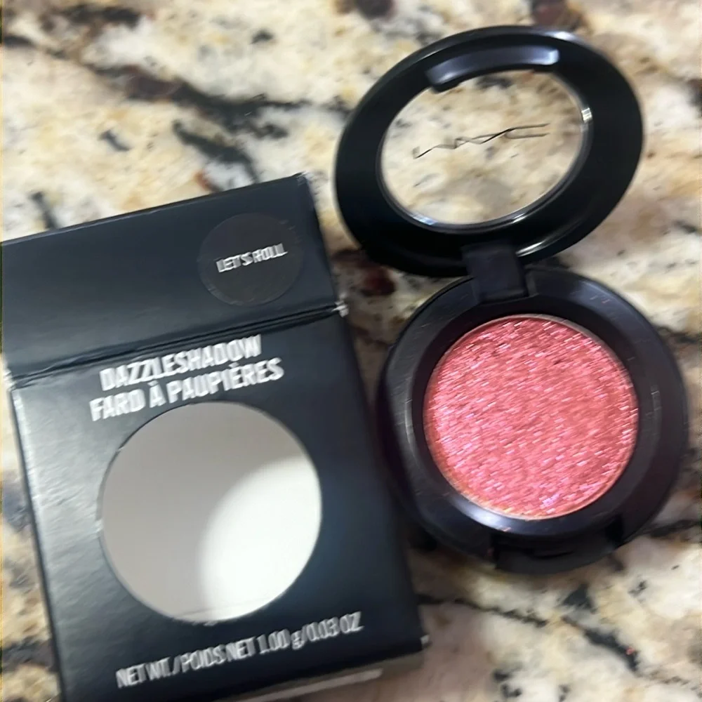 💋💙Mac Let’s Roll Dazzleshadow